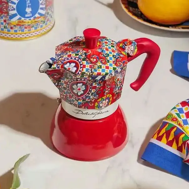 Caffettiera Moka Induction Dolce e Gabbana 2 tazze Bialetti 3
