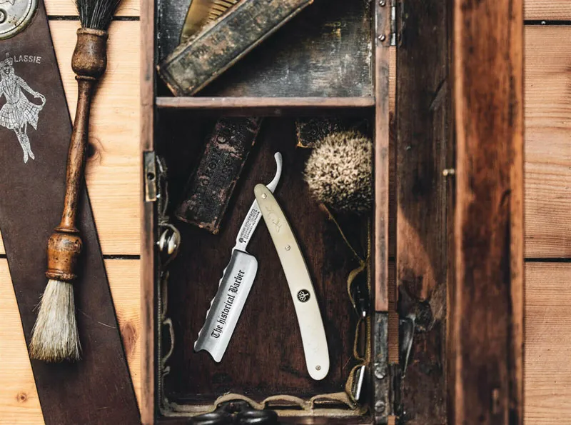Rasoio a mano libera The Historical Barber Boker: proposta 2