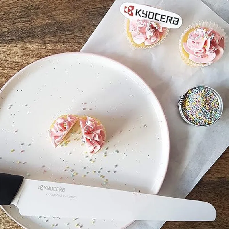 Coltello in ceramica micro zigrinato Kyocera 2