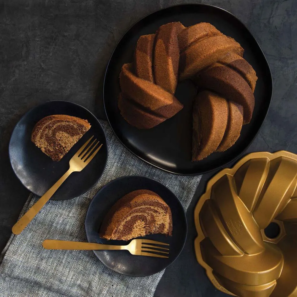 Tortiera 75 anniversary Braided Bundt Nordic Ware 3