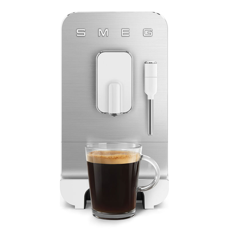 Macchina da caffè espresso automatica BCC02WHMEU Smeg: proposta 3